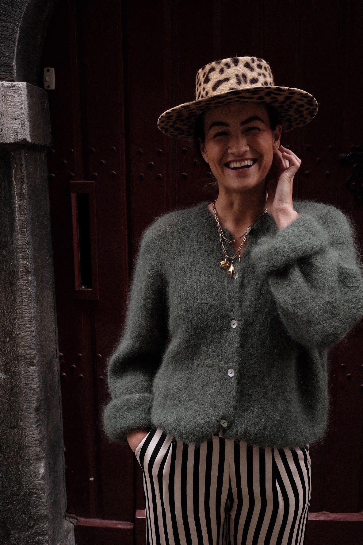 LOU - MOHAIR VEST DONKERGROEN