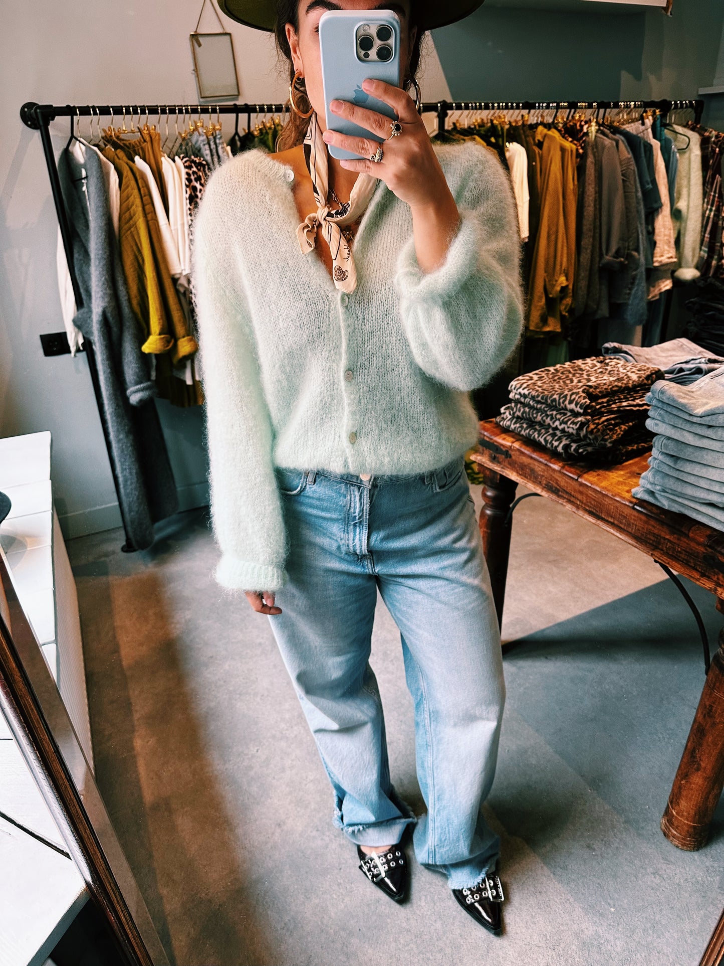 LOU - MOHAIR VEST MINT
