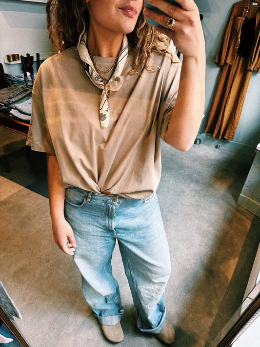 T-SHIRT - TAUPE OVERSIZED